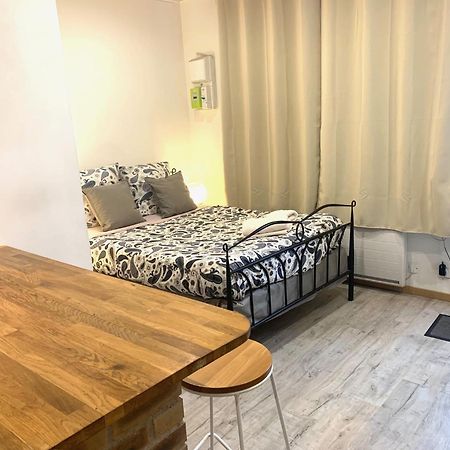 La Cremaillere Appartement Huriel Buitenkant foto