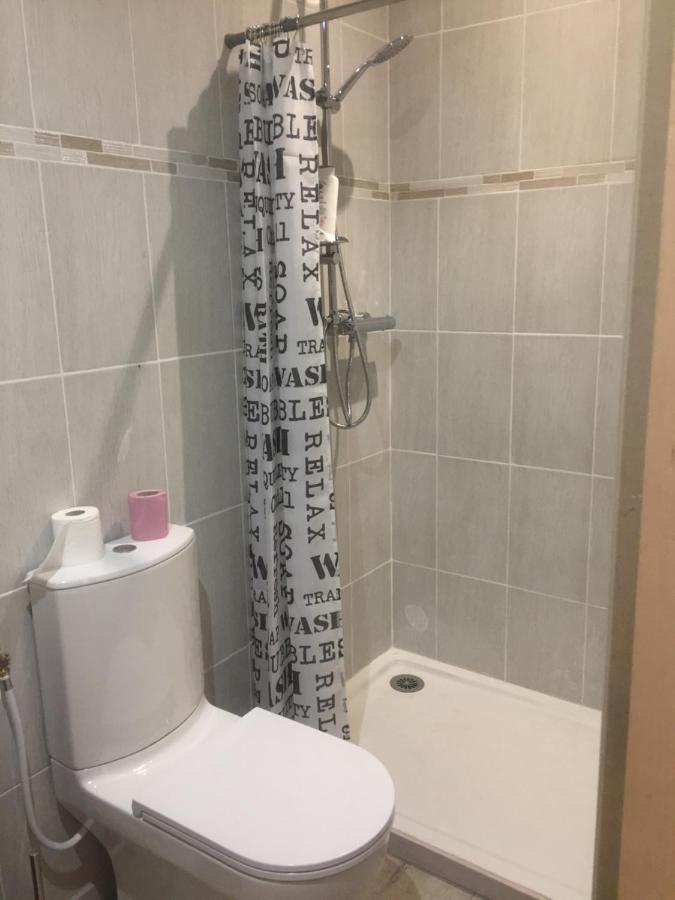La Cremaillere Appartement Huriel Buitenkant foto