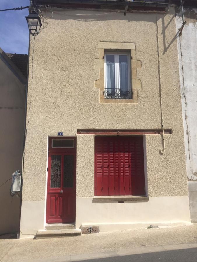 La Cremaillere Appartement Huriel Buitenkant foto
