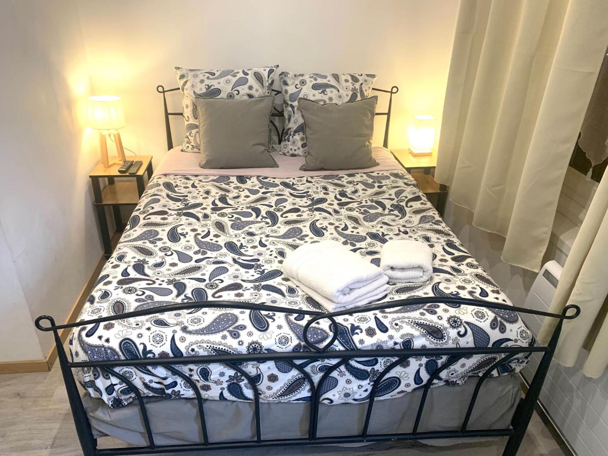 La Cremaillere Appartement Huriel Buitenkant foto